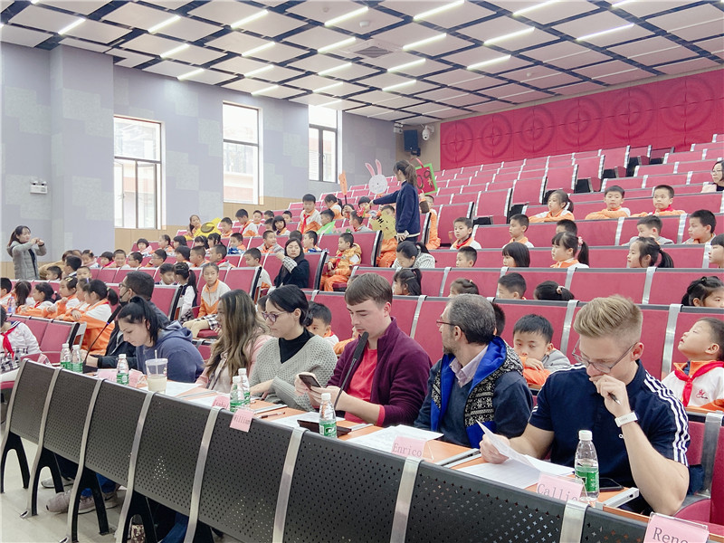 【爱"拼"才会赢】黄广增城学校举办第一届"spelling bee"单词拼写大赛